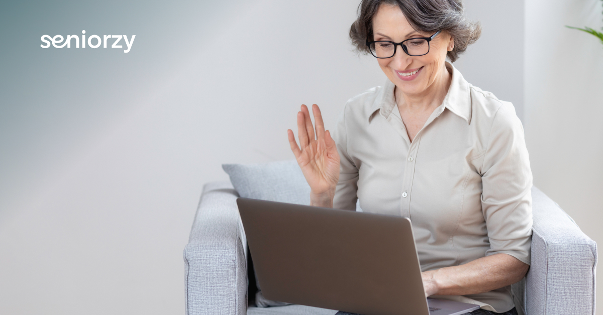 Związki na odległość po 60+. Jak pielęgnować emocje i bliskość online?